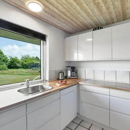 Lovely In With Private Swimming Pool, Be Inside Or Outside Holiday home *