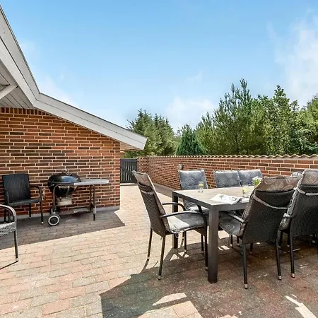 Lovely In With Private Swimming Pool, Be Inside Or Outside * Blavand