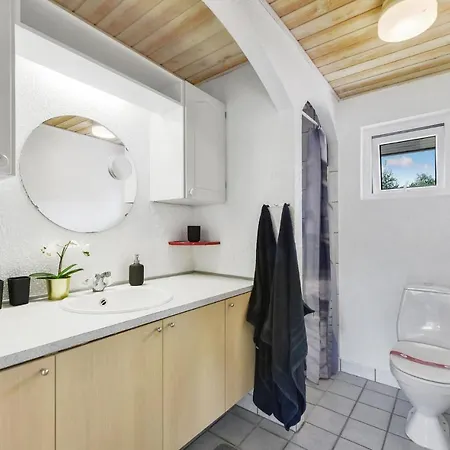 Lovely In With Private Swimming Pool, Be Inside Or Outside Holiday home